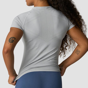 Camiseta de Punto de Poliéster de Alta Calidad para Mujer, Ajustada, Compresiva, para Yoga, de Secado Rápido, Anti-Pilling y Transpirable - Product Image 6