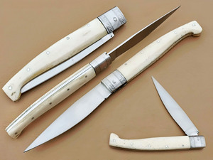 Customized Handmade Stainless Steel Camping <b>Knife</b> with Rubber <b>Handle</b> - Product Image 1