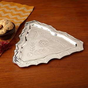 Bandeja de Postre Cuadrada de Latón con Acabado Plateado, Bandejas para Hoteles y Restaurantes Árabes, Vajilla Plateada de Alta Calidad - Product Image 6