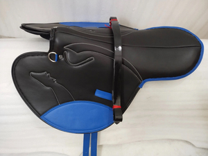 Silla de montar profesional para carreras de caballos, ligera, azul y negra, para ejercicio y carreras, estilo inglés. - Product Image 1