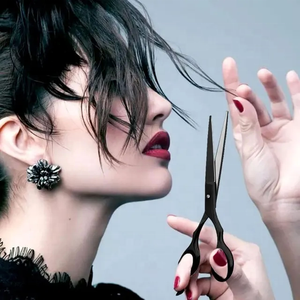 Ciseaux de barbier professionnels Tegra de haute qualité, manches en caoutchouc, 28 dents, pour droitiers, pour la coupe et le coiffage des cheveux, en acier inoxydable - Product Image 5