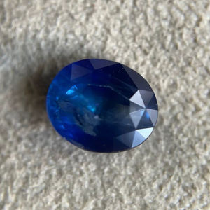 Zafiro azul natural suelto de 1.60 quilates, zafiro azul ovalado de las minas de Ceilán, zafiro azul de Sri Lanka. - Product Image 1