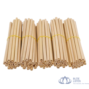Pailles en bambou réutilisables et écologiques, très demandées, avec kit de brosses de nettoyage pour smoothies, bubble tea et autres boissons, de Blue Lotus - Product Image 1