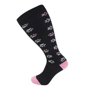 Chaussettes de compression personnalisées pour la course à pied, pour hommes et femmes, chaussettes athlétiques à coupe basse en tricot pour les sports d'été - Product Image 4