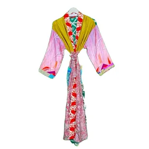 Kimono Floral de seda surtido para mujer, estilo envolvente, Kimono multicolor de seda, bata de seda reciclada, ropa de dormir Maxi
