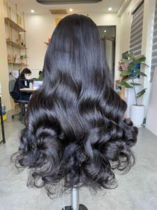 Precio al por mayor para la extensión del cabello humano Raw Vietnamita Cabello humano ondulado Remy Peluca ondulada al vapor 300g Full Frontal HD Lace - Product Image 4