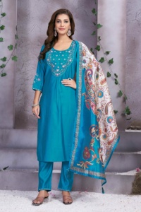ชุดคุรตีผ้าไหมมารีน่าสุดหรู - Product Image 1