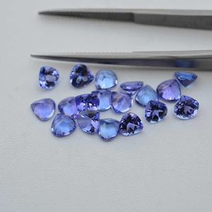 8mm AAA qualité tanzanite naturelle à facettes coupe coeur pierre semi-précieuse en vrac pour les bijoux fins fournisseur en gros de l'Inde - Product Image 1