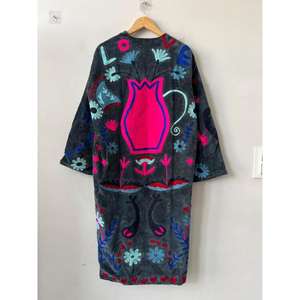 Camisón Azul de Terciopelo Suzani con Bordado de Corazón, Hecho a Mano, Estilo Bohemio Elegante para Mujer - Product Image 5