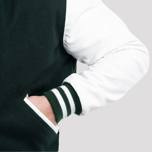 Veste universitaire personnalisée pour homme de qualité supérieure avec manches en cuir, veste bomber classique, fermeture à boutons, col et poignets côtelés - Product Image 6