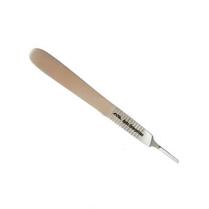 Cuchillo Quirúrgico Desechable Premium con Mango N.º 3, Instrumento Médico de Un Solo Uso para Corte de Precisión, Estéril y Ligero - Product Image 4