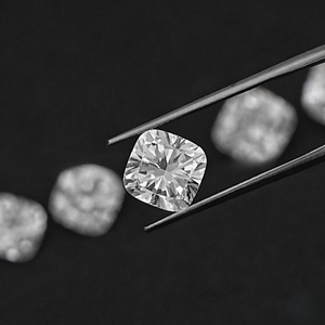 Diamante de corte cuadrado tipo cojín con claridad EF-VS de 0.50-15.00 CT, certificado por IGI, cultivado en laboratorio mediante CVD, diamante suelto para la producción de anillos personalizados. - Product Image 1