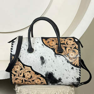 กระเป๋าหนังวัวแท้ลายดอกไม้สไตล์ตะวันตก งานแฮนด์เมด สำหรับงาน March Expo  รับผลิตแบบ OEM ODM ขายส่ง กระเป๋าสะพายไหล่ - Product Image 4