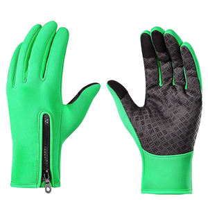 Gants d'hiver personnalisés avec logo pour la course, le cyclisme, le ski et les activités extérieures par temps froid – Adhérence améliorée pour la paume - Product Image 6