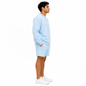 เสื้อสเวตเชิ้ตคอกลมและกางเกงขาสั้นผู้ชาย OEM สไตล์มินิมอลสตรีทแวร์ เสื้อฮู้ดดี้โอเวอร์ไซส์ผ้าฟลีซพร้อมโลโก้ด้านหน้า ชุดลำลอง - Product Image 2
