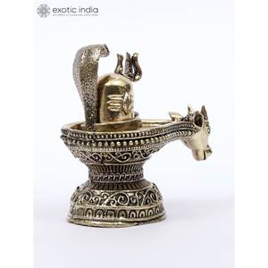 Petites sculptures Naag et Trishul en laiton de 2 pouces Nandi Mukh Shivalinga Protective pour la décoration intérieure et les temples Made In India - Product Image 3