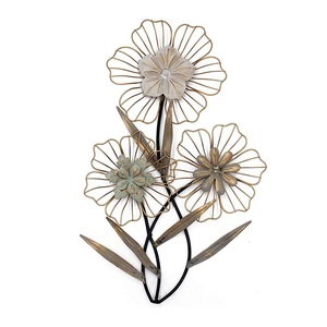 Décoration murale en métal inspirée de la nature pour un intérieur moderne, sculpture murale élégante en fer forgé - Product Image 5