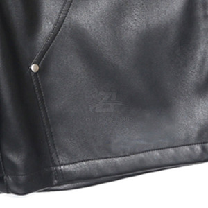Service OEM, vente en gros de shorts en cuir pour hommes, nouvelle arrivée 2026, shorts en cuir de couleur unie pour adultes - Product Image 4