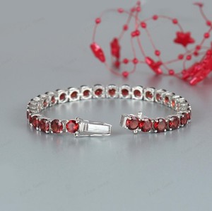 Natural Garnet Stone Charm <b>Bracelet</b> 925 Sterling Silver <b>Red</b> Gemstone Elegant Handmade Party Jewelry - Product Image 3