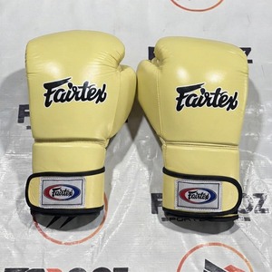 นวมชกมวยหนังแท้ Fairtex สำหรับฝึกซ้อมมวยไทย คิกบ็อกซิ่ง ฟิตเนส และอุปกรณ์ออกกำลังกายในยิม - Product Image 3