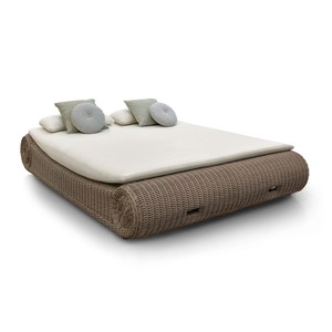 Chaise longue d'extérieur moderne avec structure en teck massif et coussin en polyester pour villa et patio - Product Image 2
