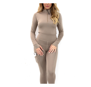 เสื้อแข่งขันสำหรับผู้หญิงทันสมัย พิมพ์โลโก้ตามสั่ง สีพื้น ผ้าถักระบายอากาศดี MOQ ต่ำ เสื้อสำหรับขี่ม้า - Product Image 6