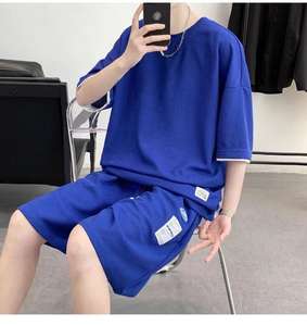 Ensemble deux pièces streetwear pour homme, chemise et short oversize, tenue coordonnée pour homme - Product Image 6