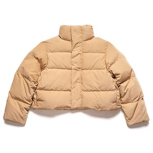 Veste bouffante en polyester 100% de style vintage taille réglable vestes en duvet durables pour hommes avec manches régulières - Product Image 1