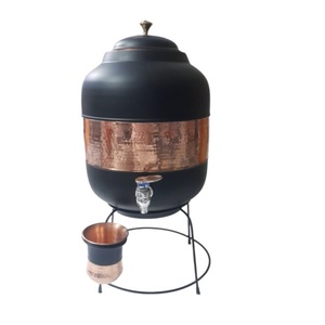 Distributeur d'eau en cuivre pur, design martelé, Matka de rangement avec support et verre pour la maison, la cuisine, la salle à manger, usage ayurvédique - Product Image 1