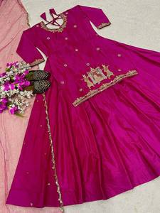 Natural Crep Silk Embroidery Designer Lehenga Choli Set For Women Party| latest Bridal Stylish Design <b>Wedding</b> Lehenga Choli - Product Image 5