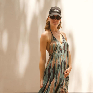 Vestido largo de algodón premium para mujer, con cuello en V, sin espalda, sin mangas, suave y fluido, estilo bohemio, para verano - Product Image 1