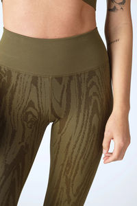 ชุดโยคะไร้ตะเข็บสำหรับผู้หญิง ชุดออกกำลังกาย 5 ชิ้น ชุดออกกำลังกายโยคะสำหรับผู้หญิง ชุดออกกำลังกาย เสื้อโยคะ และชุดกีฬา - Product Image 4