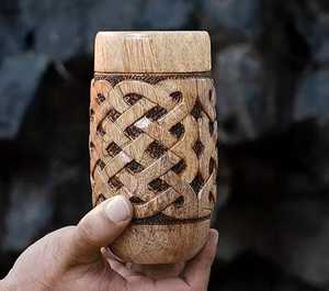 Taza de Té de Madera Natural Sólida, Lujosa, Clásica, Ecológica y Apta para Microondas, para Beber Té, Café y Vino - Product Image 1