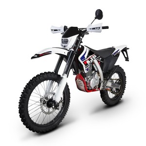 Moto tout-terrain électrique AJP SPR 240 Enduro 2024, moteur sans balais 1000-1500cc, vitesse 61-80 km/h - Product Image 4
