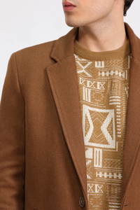 Manteau long en laine épaisse et respirante pour homme, élégant, design classique, pour un style formel et décontracté. - Product Image 3