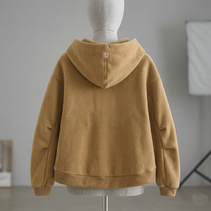 เสื้อฮู้ดดี้โอเวอร์ไซส์ผ้าฟลีซเนื้อหนักพิมพ์ลายตามสั่ง ผ้าฝ้าย 100% สำหรับฤดูหนาว แบบเรียบสีพื้น ไม่มีกระเป๋า ไม่มีเชือกผูก ทรงครอปท็อป มีฮู้ด - Product Image 5