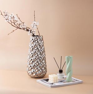 Jarrón de Hierro Moderno Estilo Costero de 14 Pulgadas, Hecho a Mano, Ecológico, Decorativo, para Regalo de Inauguración de Casa - Product Image 3