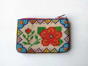 Monedero Ecológico Hecho a Mano, Estilo Bohemio, Unisex, de Algodón con Cuentas, Cierre de Cremallera, Color Arcoíris - Product Image 1