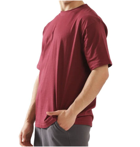 เสื้อยืดลำลองทรงเข้ารูปสำหรับผู้ชาย พิมพ์ลายโลโก้ด้านหน้า ผ้าถักโพลีเอสเตอร์/คอตตอน ระบายอากาศได้ดี ป้องกันการเป็นขุย แขนสั้น - Product Image 3