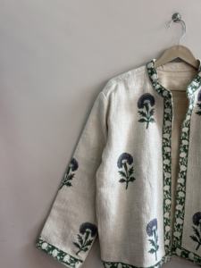 Chaqueta Corta de Mujer con Estampado Floral en Algodón TNT, Estilo Boho Vintage - Product Image 3