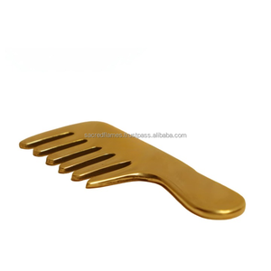 Peigne à cheveux artisanal en laiton massif avec poignée, à dents larges, masseur de cuir chevelu, en métal doré, démêlant, Gua Sha, vente en gros - Product Image 6