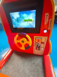 Manège pour enfants Dinosaure durable avec une puissance de 180W et une construction en fibre de verre robuste de 100 kg pour l'intérieur et l'extérieur - Product Image 3