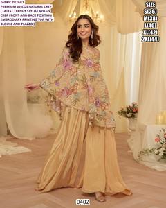 Conjunto Navy Noor Palazzo - Elegante Conjunto de Viscosa sin Cuello con Estampado Floral, Transpirable y de Secado Rápido, Corte Holgado y Bordado - Product Image 3