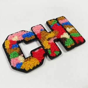 Patchs brodés en dentelle de tissu toile tissée écologique et durable, motif cœur et fleur, couleur unie, faits à la main, à coudre, sur mesure, vente en gros - Product Image 1