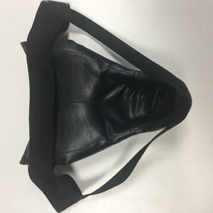 Protège-entrejambe personnalisé avec logo, ajustement confortable et sûr, en cuir PU durable pour des performances longue durée - Product Image 6