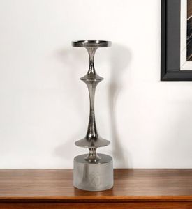 Porte-bougie décoratif en métal avec texture dorée pour collections de décoration intérieure haut de gamme - Product Image 5