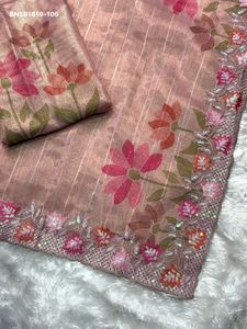 Colección de Blusas de Organza de Alta Calidad con Bordado de Hilo Multicolor y Lentejuelas, Estampado Saree, a Precio de Mayoreo - Product Image 4