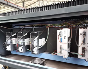 <span class=keywords><strong>2023</strong></span> Offre Spéciale! 28% de réduction! Scie à pont CNC Machine de découpe de profilage 3D à 5 axes 138 pierre de granit granit CNC coupe de pierre - Product Image 6