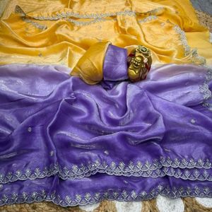 Sari en soie élégant et de créateur avec broderies de sequins et ornements de mariage, prix de gros par Royal Export - Product Image 4