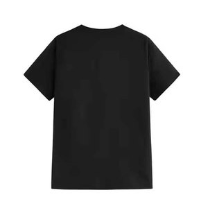 Ensemble T-shirt et short pour homme, design personnalisé, léger et respirant, deux pièces - Product Image 4
